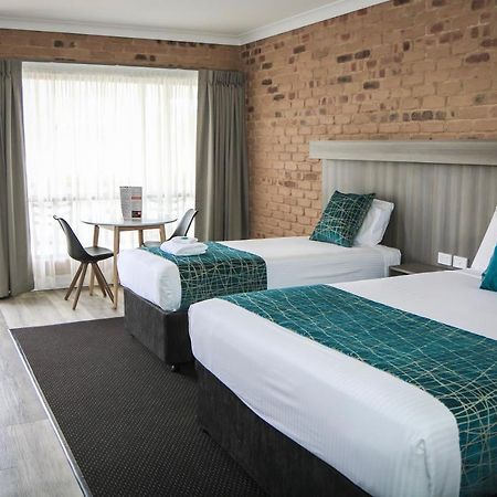 The Club Motor Inn Chinchilla Εξωτερικό φωτογραφία